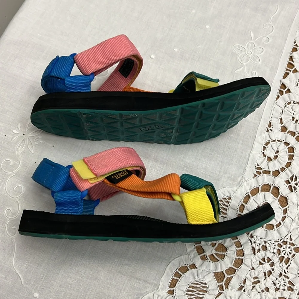 Teva Original Universal Sandal size 590’s Multi - Picture 3 of 8